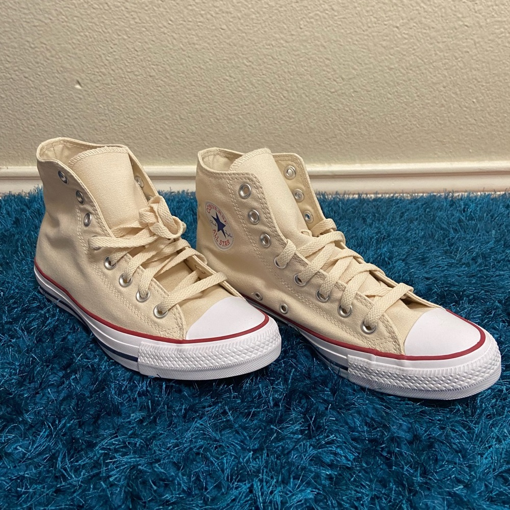 Chuck Taylor All Star High Top Converse Sneakers!!!